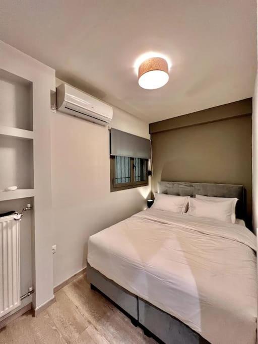 Lovely 1-Bedroom 2 Minutes From Beach Athens Luaran gambar